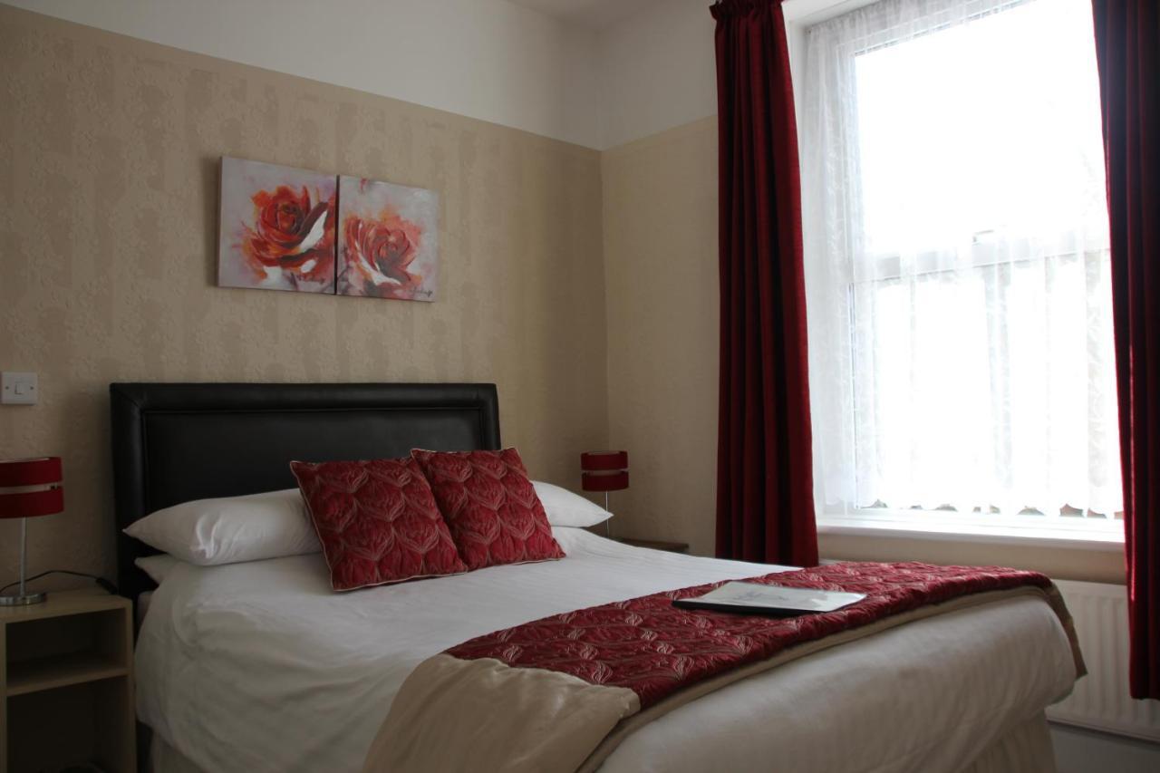 מיינהד Candlelight B&B מראה חיצוני תמונה